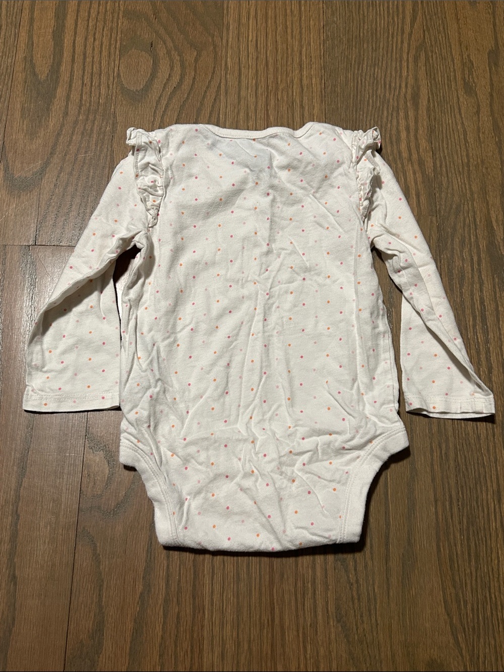 Old Navy & Gap Long Sleeve White and Red Baby Bodysuit Set - Picture 9 of 9